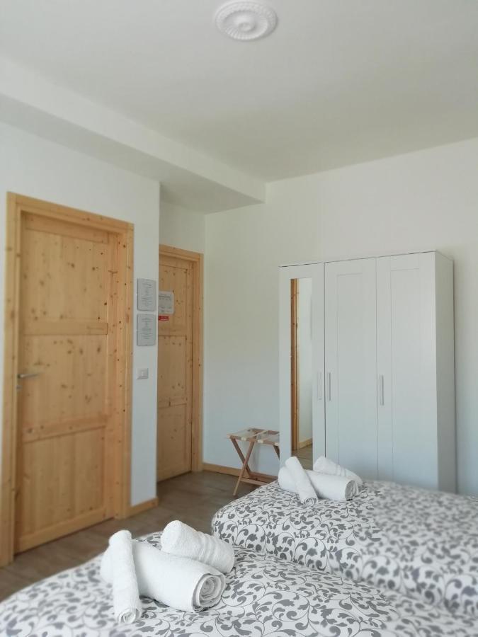Bed and Breakfast Casa Maria Cantù Esterno foto
